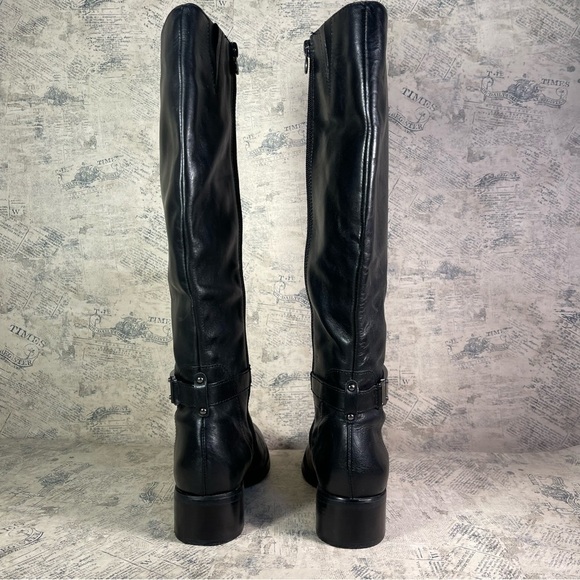 Etienne Aigner Crete black leather boots - Picture 6 of 15
